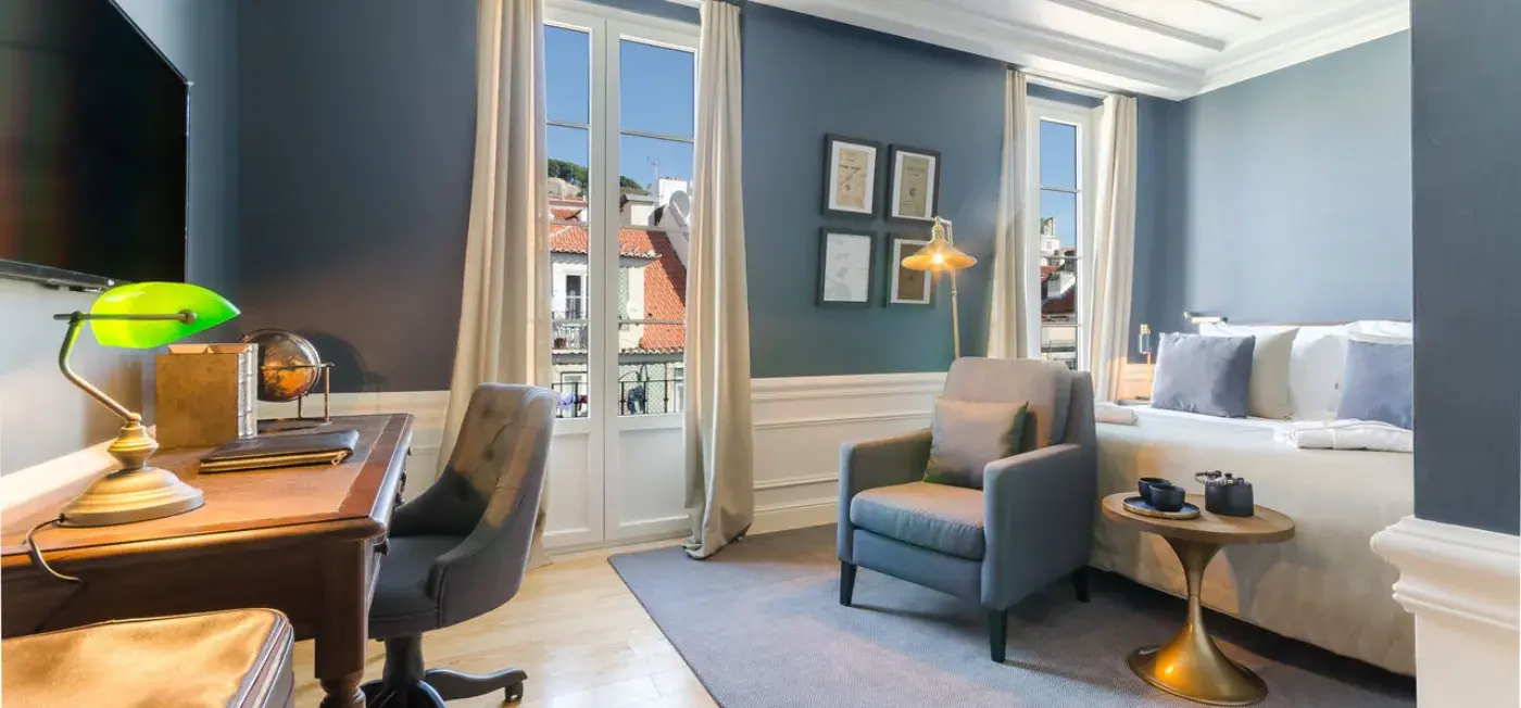 Bedroom view of Hotel Baixa Lisbon